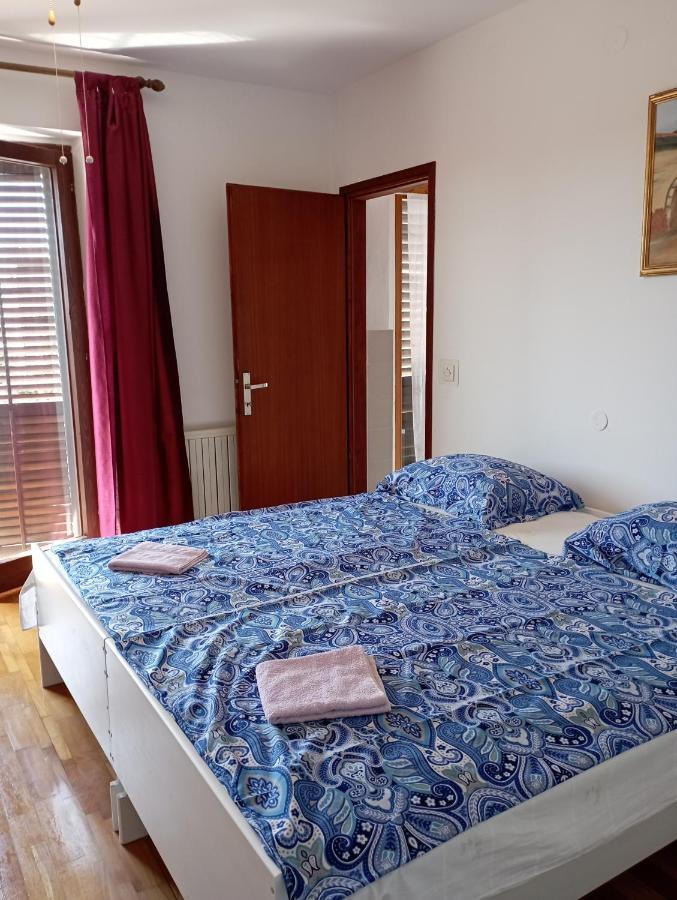 Apartment Mare 1 Novigrad  Exterior photo